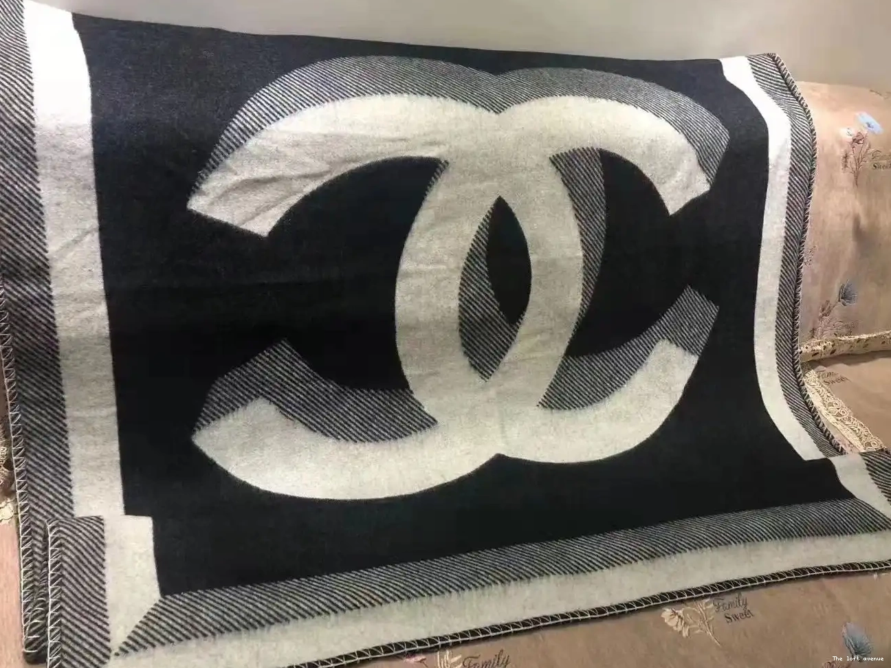 2.0 BLANKET WOOL THROW COCO 0509